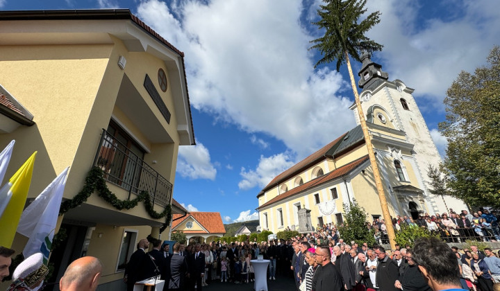 Blagoslov in otvoritev novega župnišča na Krki (foto: Rok Mihevc)